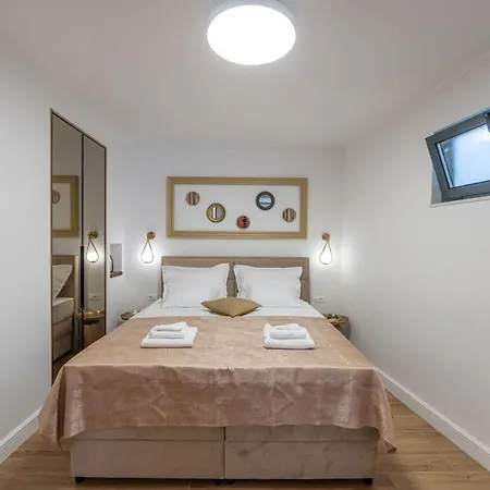 Apartment Petra & Apartment Rustic Makarska Exterior photo